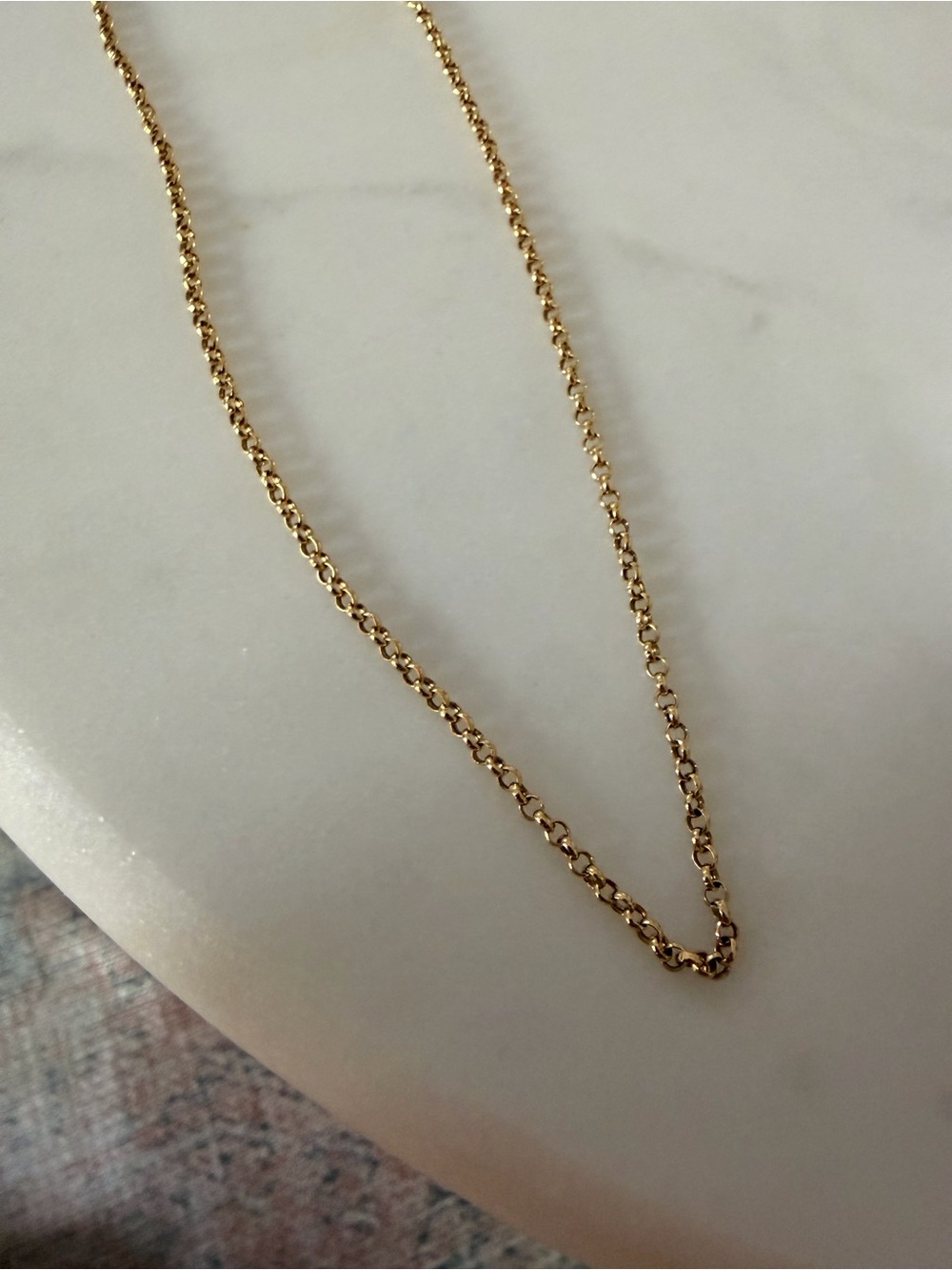 18K Gold Necklace 2.9g